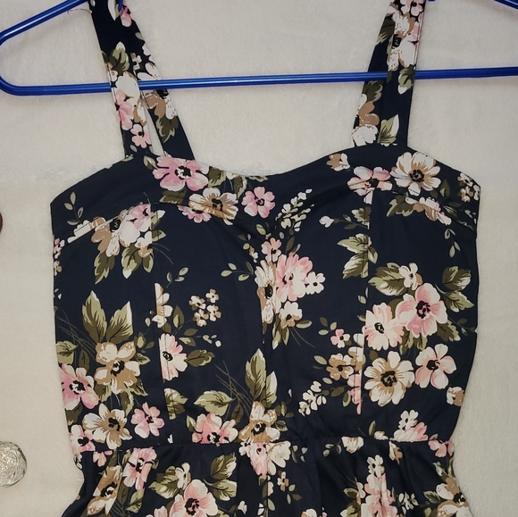 Print A-Line Sundress - Picture 4 of 5